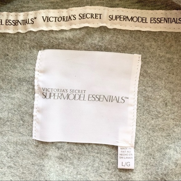 🌸New🌸 Victoria’s Secret ANGEL Hooded Sweatshirt Top Size Large Gray NWT - Picture 7 of 12